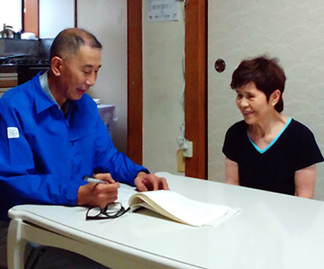 現地で、まずご遺族のご要望をお聞きします