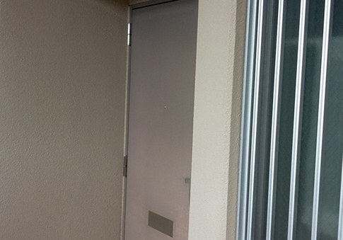 現地、集合住宅